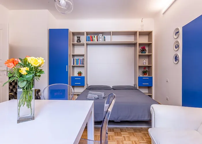2 Bedroom - Chinatown Apartmán Milán